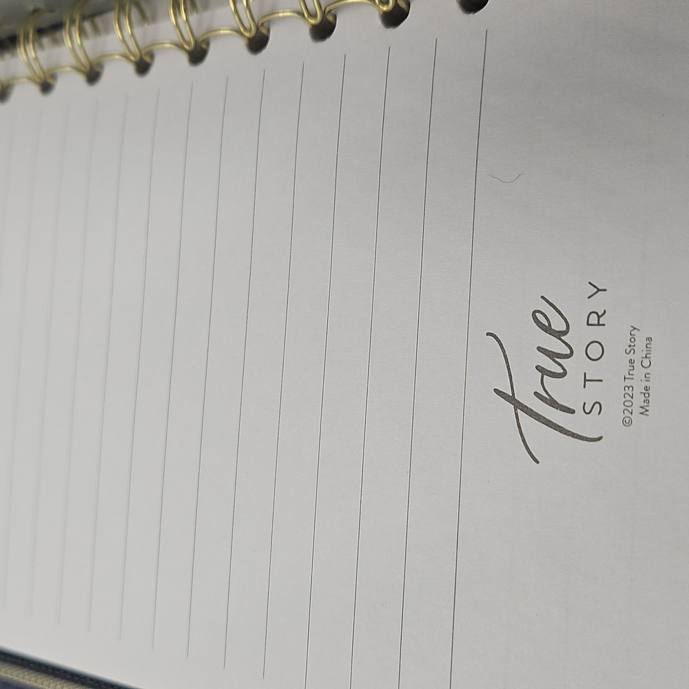 Journals & Note Paper Bundle - Picture 3 of 9